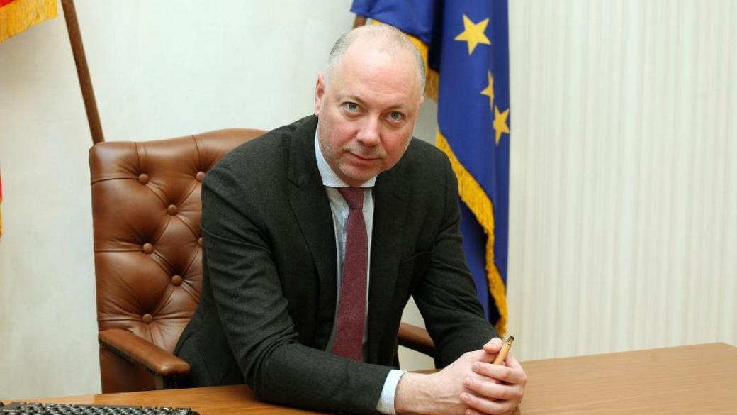 Прокуратурата поиска от Желязков да провери концесията на пристанище „Росенец“