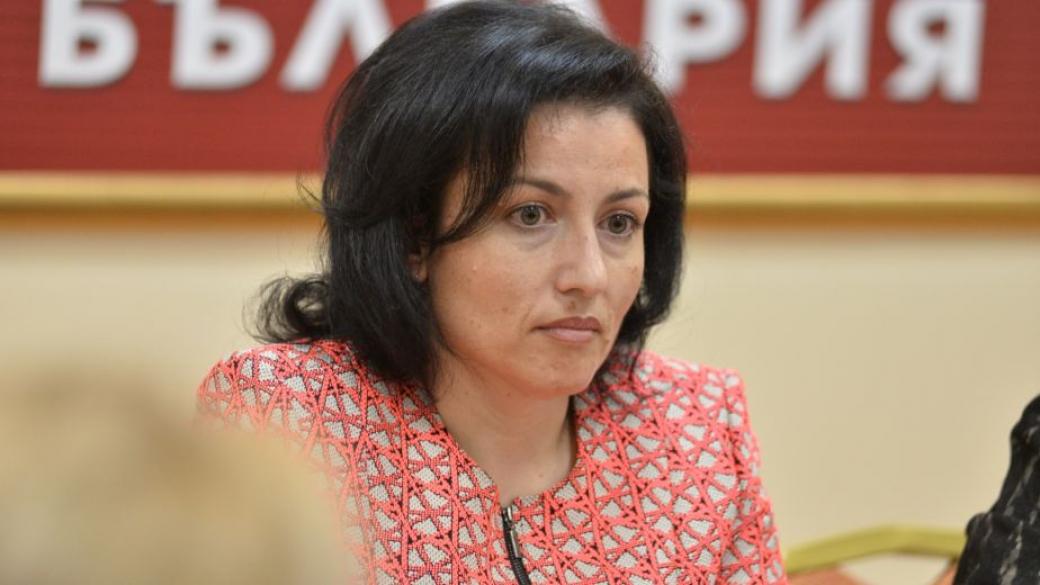 Прокуратурата нареди на Танева да провери незаконното използване на ДДТ