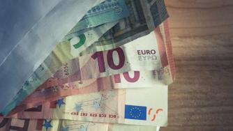 България в еврозоната – не преди 2024 г, според Fitch Ratings