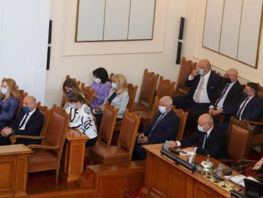 Кирил Ананиев не изключва възможността да бъде сменен
