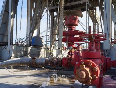 Азербайджан вече диша във врата на Русия