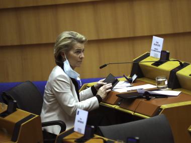 В ЕП не харесаха кризисния евробюджет и заплашват да го отхвърлят