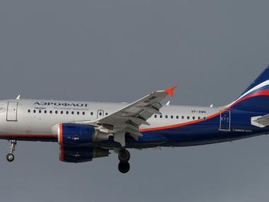 Русия поетапно подновява международните полети от 1 август