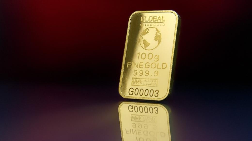 „Умните“ пари предпочитат златото пред акциите