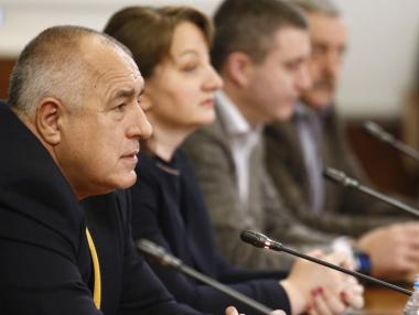 Борисов все пак ще подаде оставка