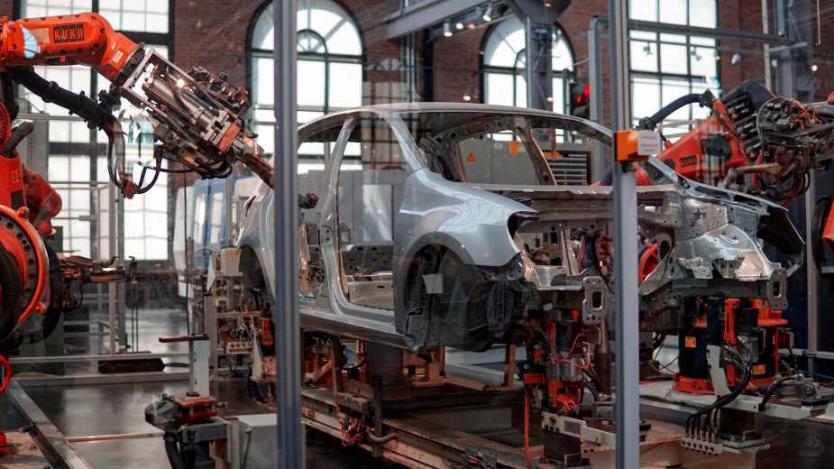 Автомобилната индустрия в Германия с 55% скок през юни