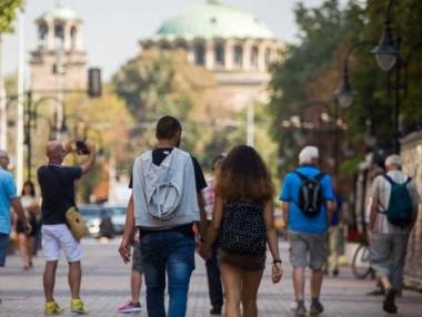 Българската икономика показва леки признаци на възстановяване