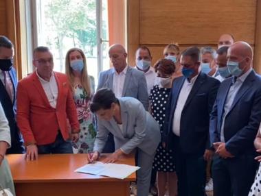 ГЕРБ иска да премахне Великото Народно събрание 