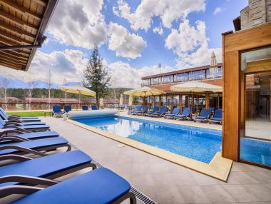 СПА презареждане сред природата в хотел „Катарино“