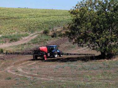 ДФЗ отпуска над 94 млн. лв. на земеделците заради коронакризата 