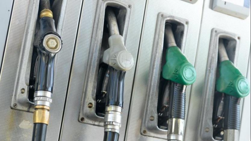 Регулаторът най-после откри некачествени горива в България