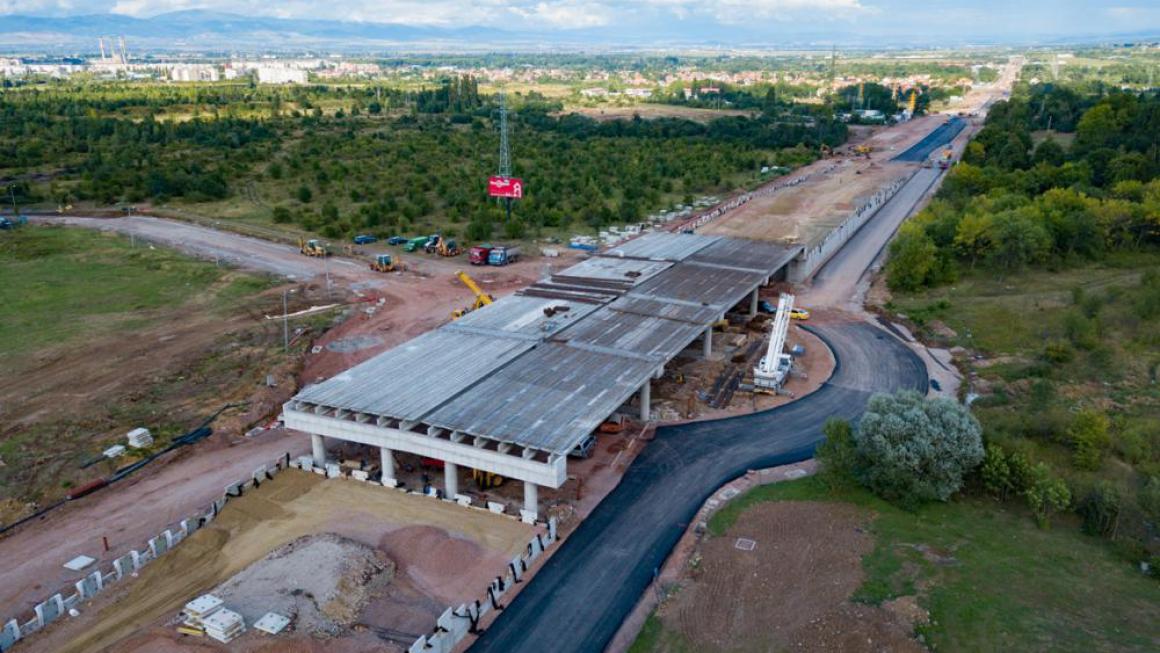 Галерия :: Снимка 0 :: АПИ уверява, че Околовръстното на София ще е готово в срок (снимки)}