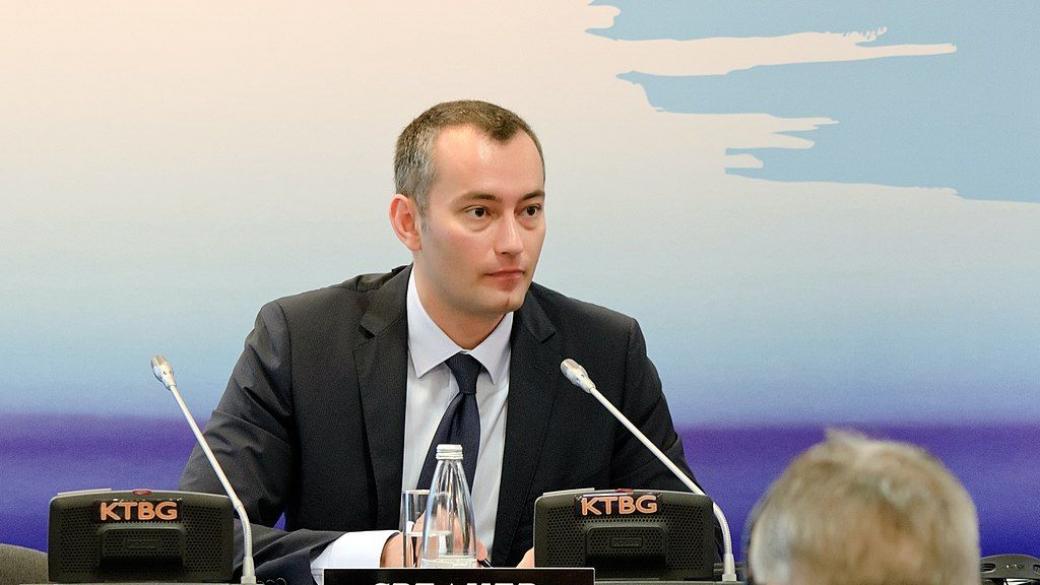 Николай Младенов: В България има много неща, за които да се протестира