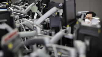 Технологичните компании отново движат индексите