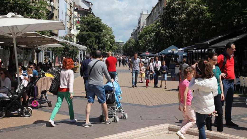 Хиляди деца в София отново ще останат без място в градина