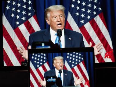 Тръмп ще се бори с „изтичането на мозъци“, като налага глоби