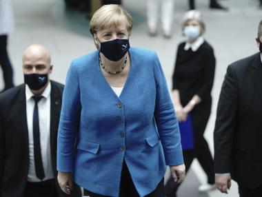 Меркел алармира за влошаване на коронакризита