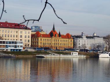 Словакия увеличава дните карантина за пристигащите от България