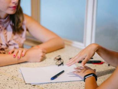 Безработицата тръгва надолу, но е рано да обявяваме победа