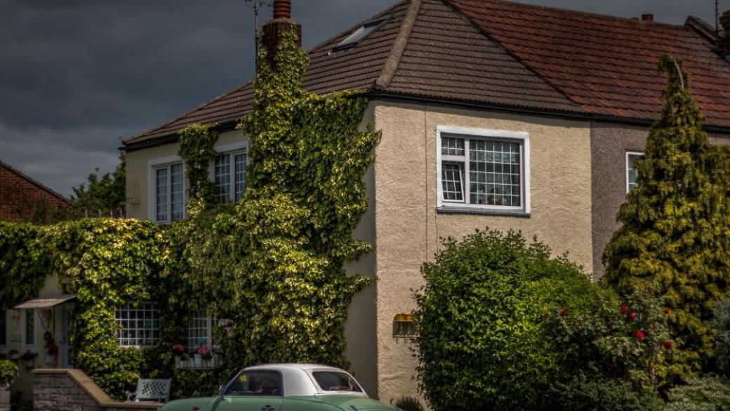 Разхлабването на мерките засили търсенето на жилища във Великобритания