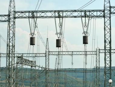 Голям хаос за малкия бизнес на свободния пазар на ток