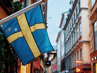 Швеция може и да затегне коронамерките, но само на локално ниво