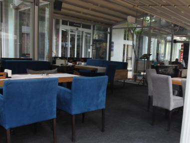 Цените в заведенията са скочили само по морето, твърдят от бранша