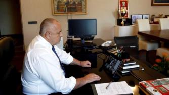 Борисов раздаде още няколкостотин милиона