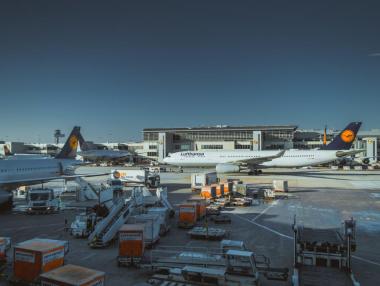 Възходът на карго полетите и „залезът“ на пътническите