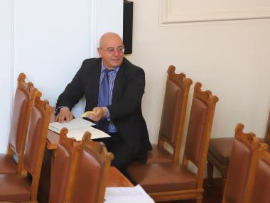 Емил Димитров: Бургас е заплашен от водна криза
