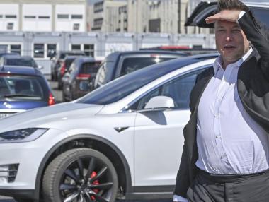 Tesla може да бъде „най-опасната“ акция на Уолстрийт