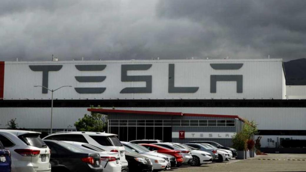 За ден Tesla загуби повече от комбинираната стойност на GM и Ford 