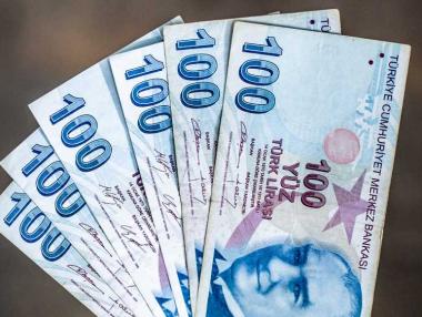 Турската лира потъна още повече