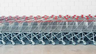 Летният сезон не успя да извади българската икономика от дупката