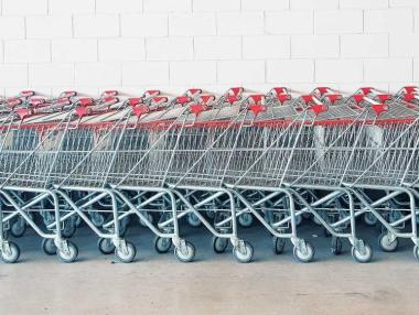 Летният сезон не успя да извади българската икономика от дупката