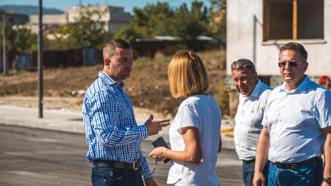 Галерия :: Снимка 0 :: Ремонтът на столичния бул. „Монтевидео“ приключва на 15 септември}