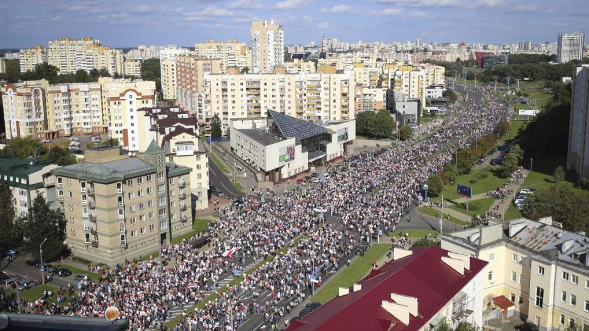 Галерия :: Снимка 2 :: Масовите  протести в Беларус продължават}