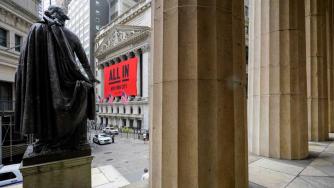 Оптимизмът около Covid-ваксината повиши щатските индекси