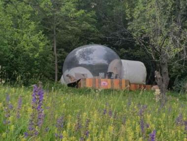 Прозрачни къщи-балон привличат туристи в Северозапада