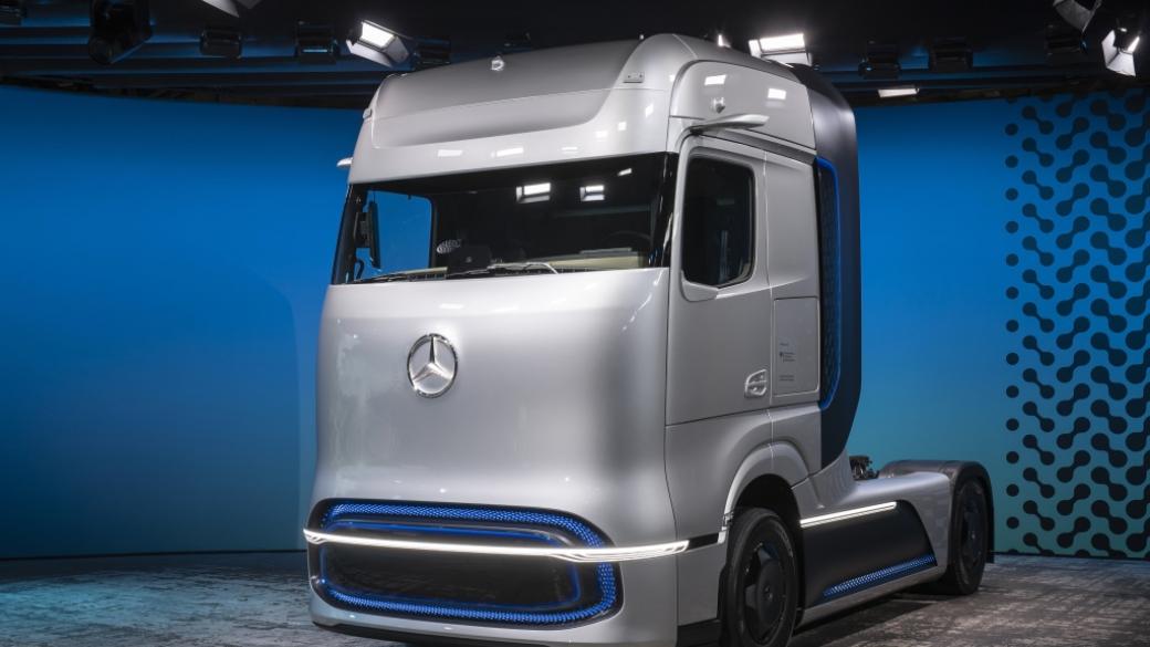 Daimler Trucks показа водородния си камион