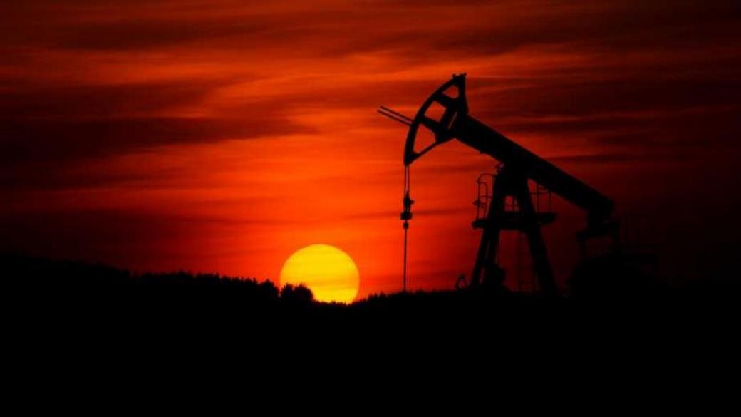 Рияд се бори за повишаване на петролните цени