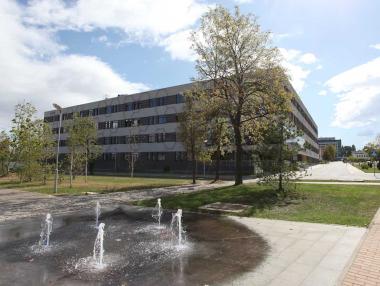 Търговец на лекарства изгражда „виртуален център“ за 20 млн. лв.