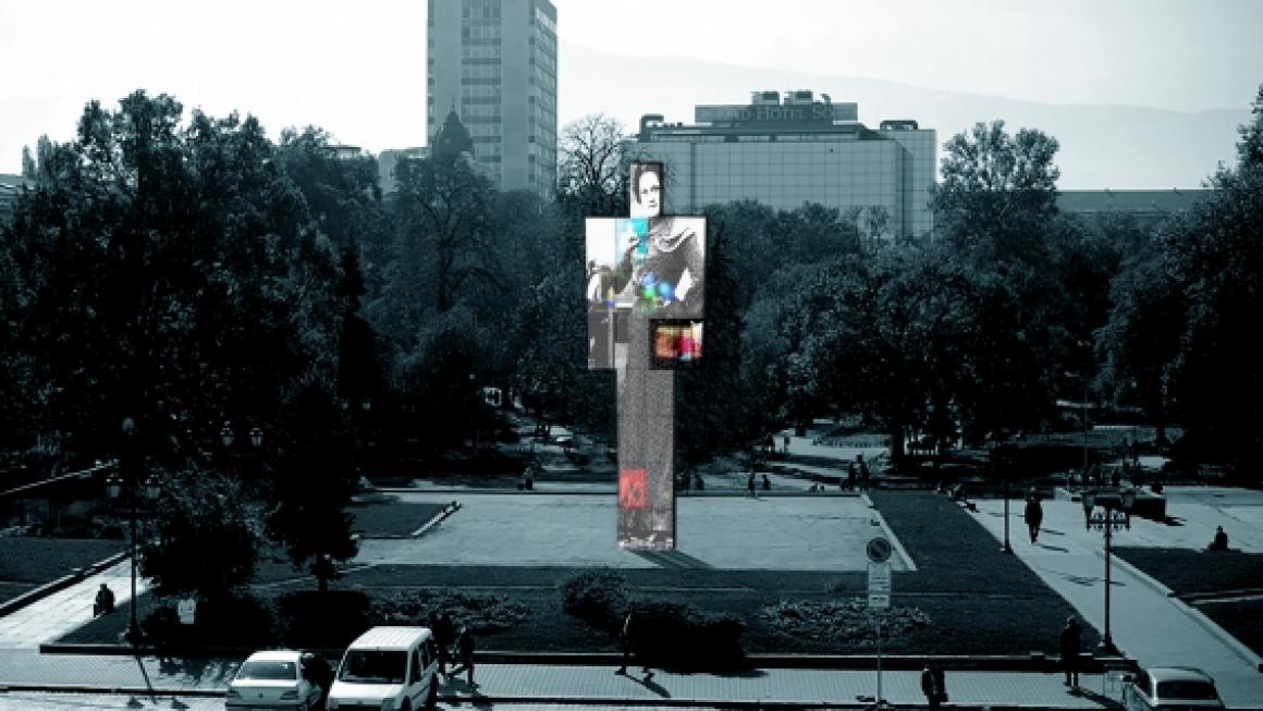 Галерия :: Снимка 2 :: Интерактивна фигура се изгражда на мястото на мавзолея (снимки)}