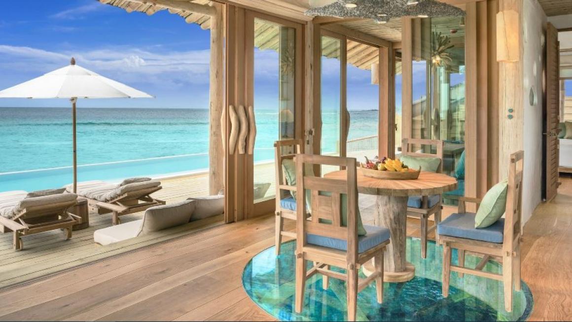 Галерия :: Снимка 1 :: Най-голямата „водна вила“ отвори врати на Малдивите (снимки)}