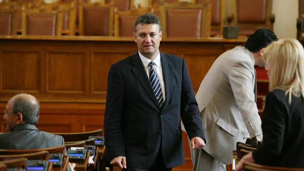 Изборът на нов председател на КЕВР се отлага още месец