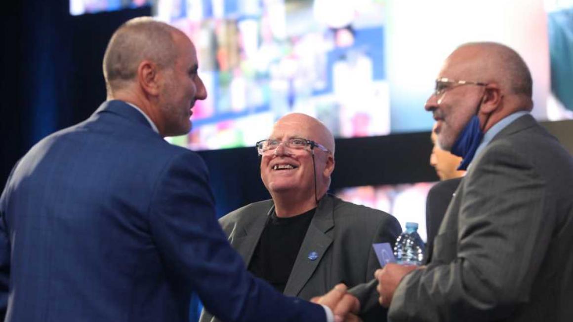 Галерия :: Снимка 8 :: Цветанов се закани да не управлява „от джипка“ при учредяването на новата си партия (снимки)}