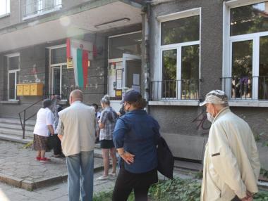 Изплащането на 50-те лв. за пенсионерите за октомври започва от следващата седмица