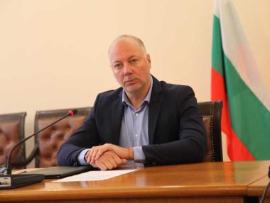 С три месеца закъснение държавната помощ достигна и превозвачите 