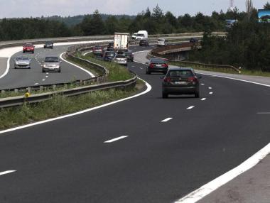 АПИ най-накрая започва ремонт на вълнистия участък от „Тракия“