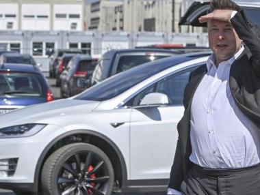 Мъск пак заговори за навлизане на Tesla в Индия